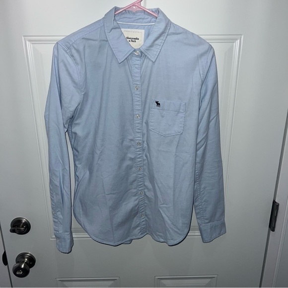 Abercrombie & Fitch Oxford Shirt women’s light blue size small - Picture 1 of 3
